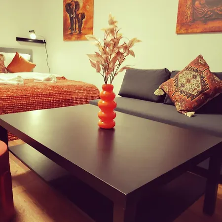 Chillout Zone - Mit Balkon Neuss
